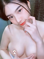 Titty massage for big-titted chinese at Manko88